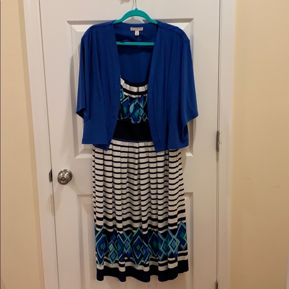 Dress w matching jacket/shrug.